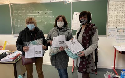 Distribution de masques pour les écoliers